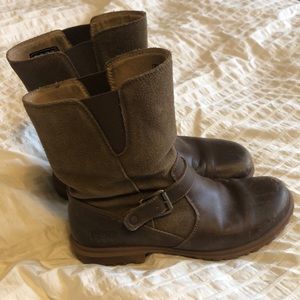 Bogs Bobby mid brown boots